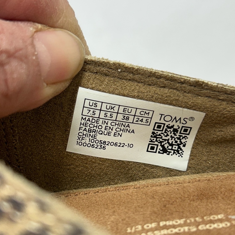 TOMS Cheetah Print Women's Loafers - Picture 6 of 6